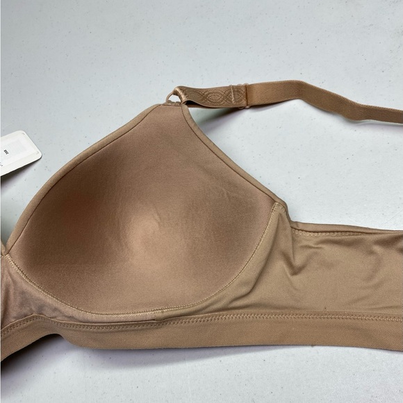 Warner's Cream Bra - Picture 8 of 9